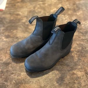 BLUNDSTONE Chisel Toe